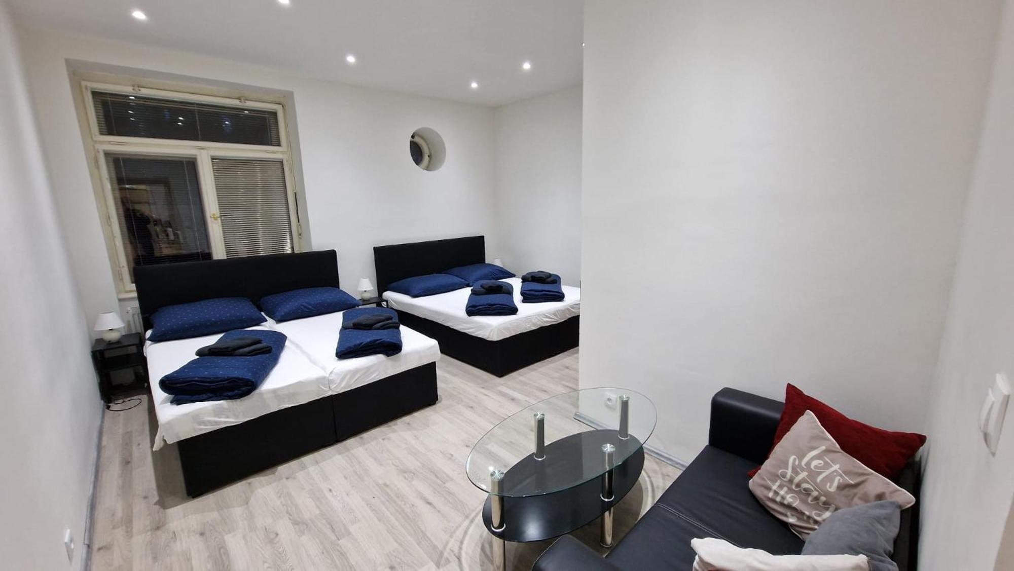 Apartment Flora - Late Check-Out At Noon 12 O Clock For Free Братислава Экстерьер фото