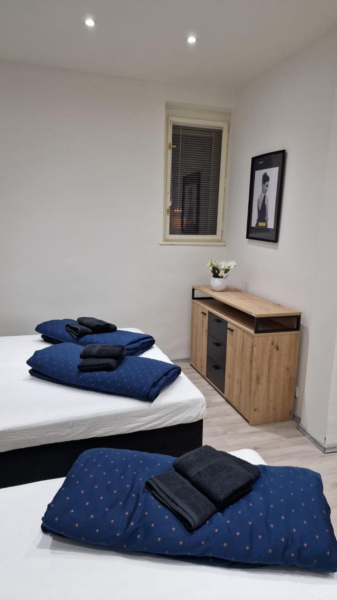 Apartment Flora - Late Check-Out At Noon 12 O Clock For Free Братислава Экстерьер фото